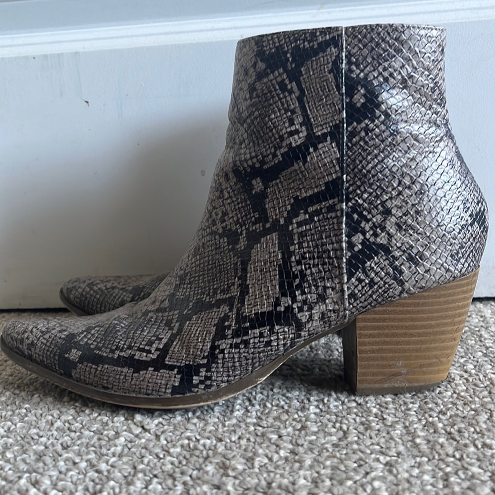 Coconuts by Matisse snakeskin ankle bootie